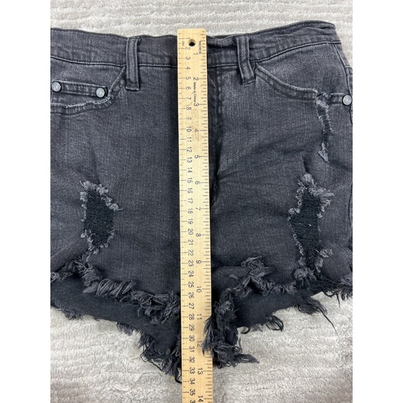 Refuge Shorts Womens‎ 4 Black Denim High Rise Cheeky Jean Distressed - Picture 5 of 11